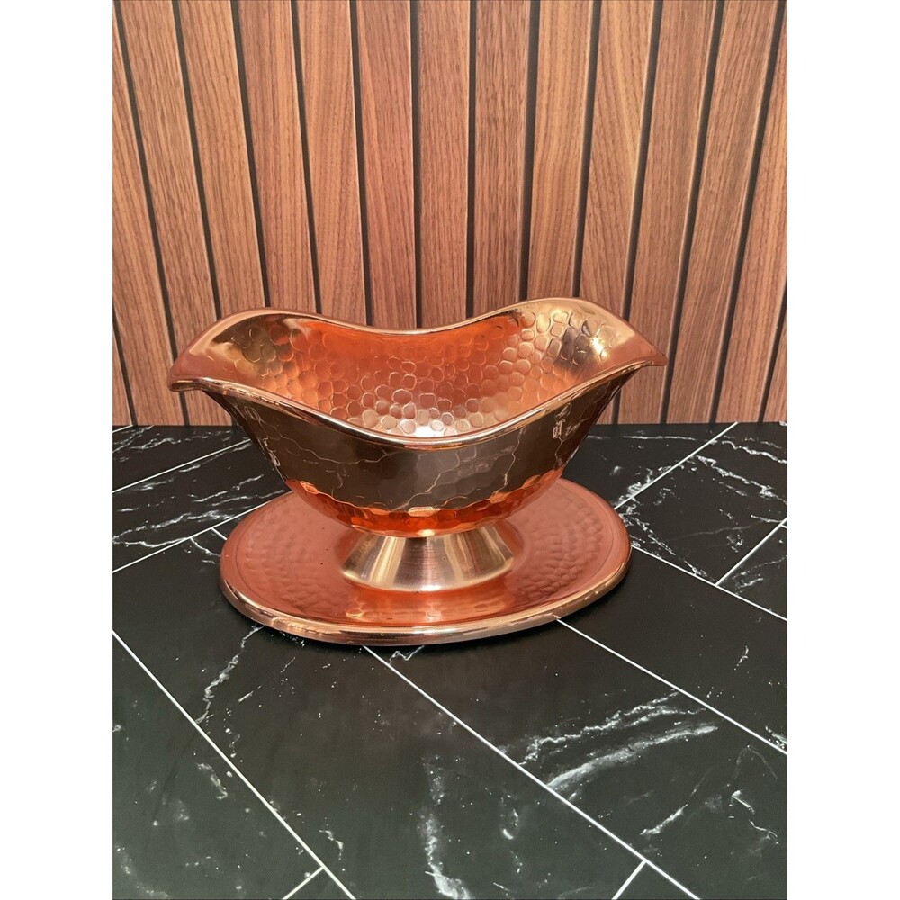 decorative Copper Planter made by Teleflora, 8”x 5.25”inch beautiful home decor